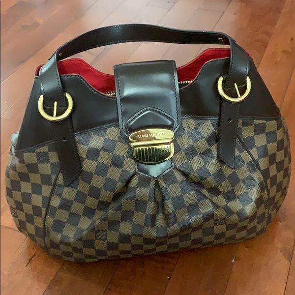 Authentic Louis Vuitton Sistina Bag - Picture 3 of 6